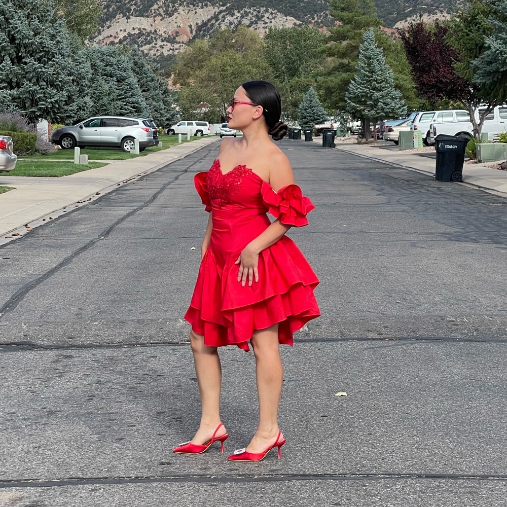 Off Shoulder Ruffles Red FLIRTATIONS Dress 💃🏻